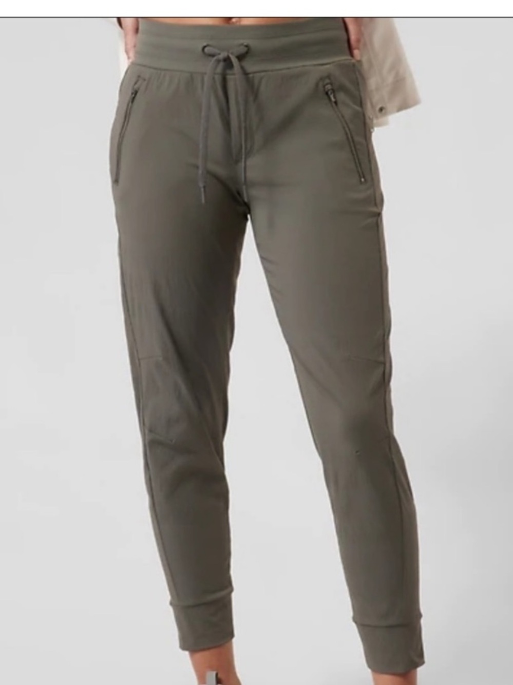 Athleta Trekkie North Jogger Pants Olive Green Mid Rise Travel Hiking Size 6